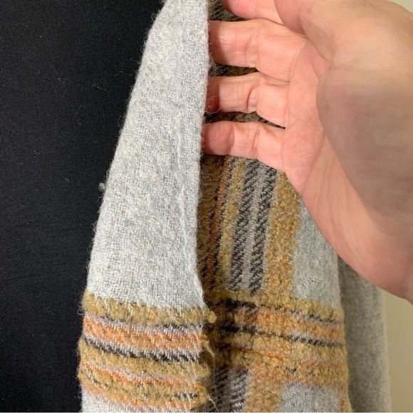 Lancioni 1973 Artisanal Classic Neutral Woven Wool Blend Textured Wraps Scarf - Picture 9 of 9